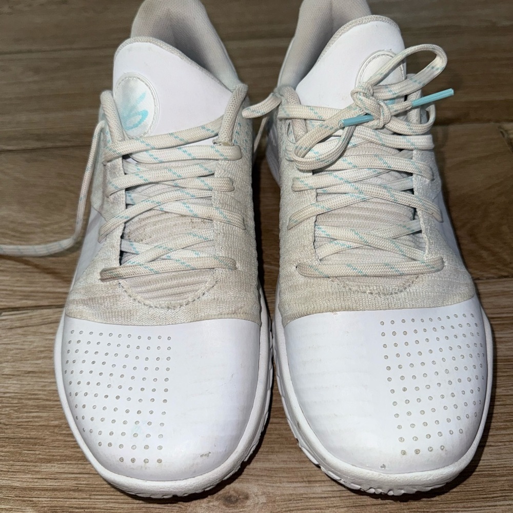 Under Armour White Athletic Shoes basketball shoes